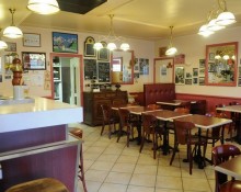 La Petite Taverne