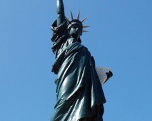 Statue de la Liberté et Monument St Romme